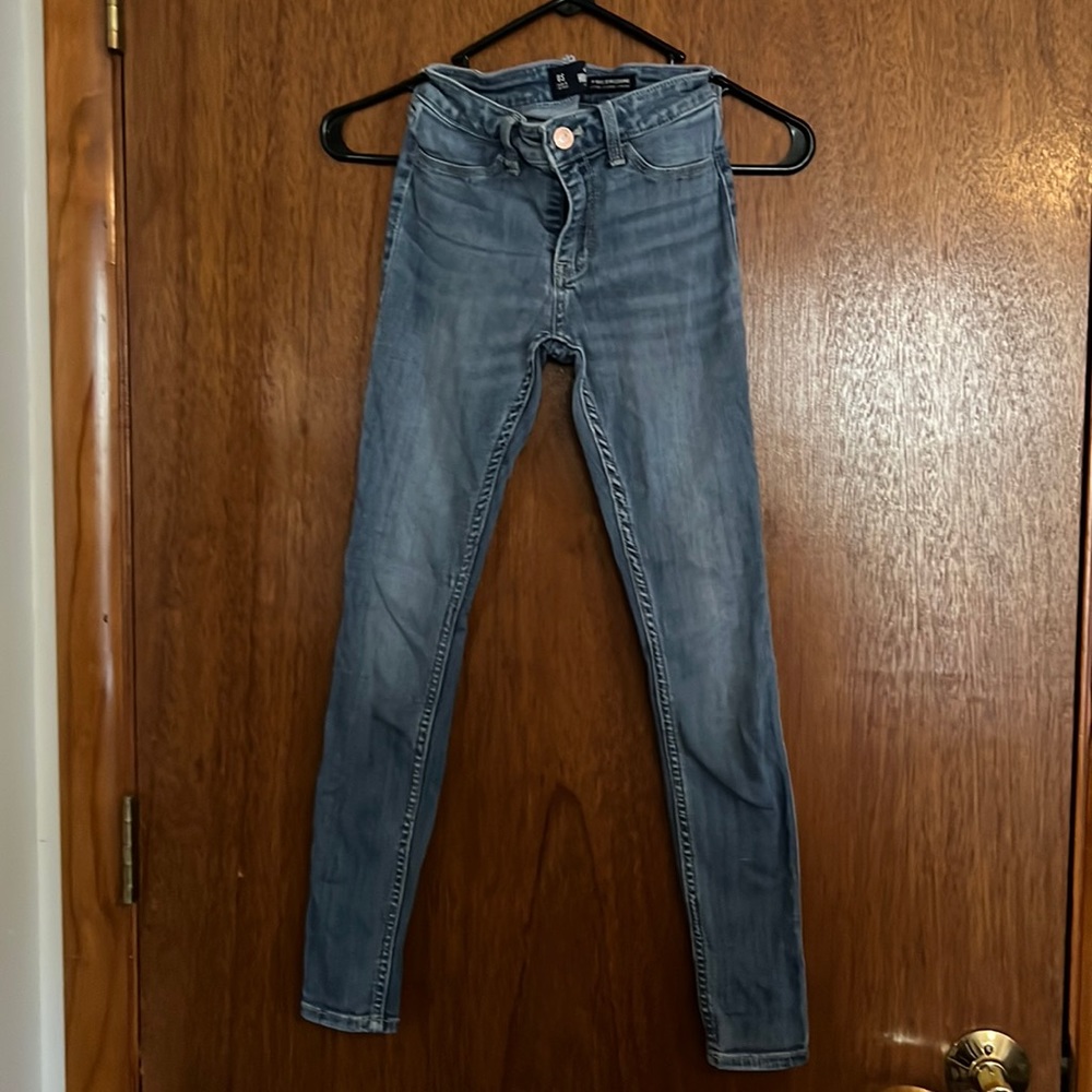 Hollister skinny jeans